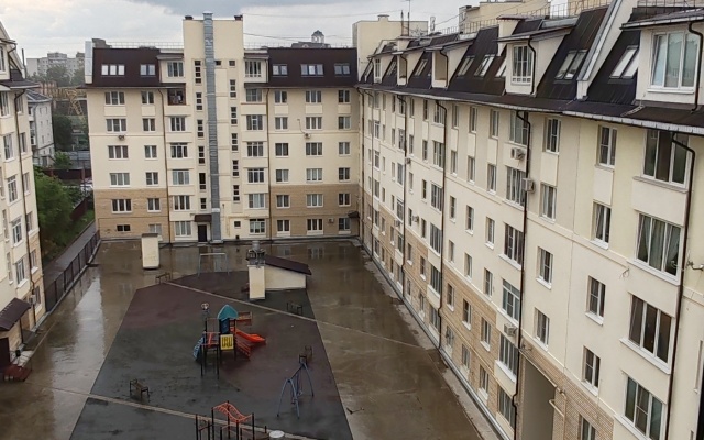 Studiya V Tsentre, Est vihod Na Kryshu i besplatnaya parkovka Flat