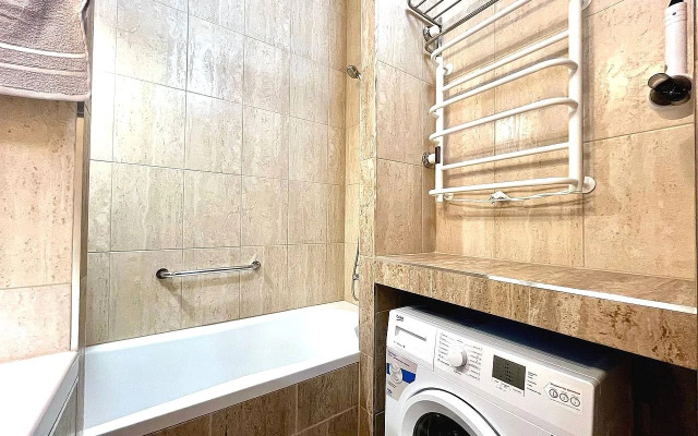 Апартаменты Relax Apart на ул. Германа Титова, д.6