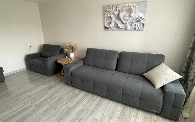 Dvukhkomnatnaya Dolinsk Flat