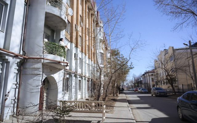 V Tsentre Goroda Flat