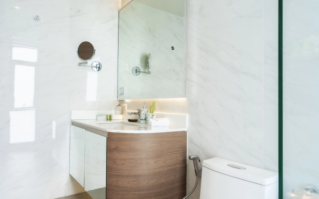 Апартаменты Beachfront 1501 br at Wyndham Naithon Phuket