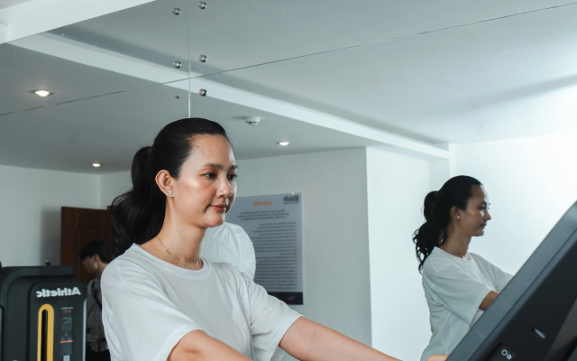 Отель Jaya Suites Hotel