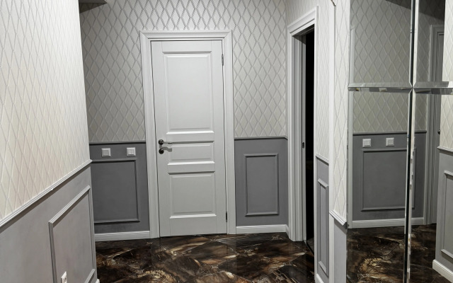 Квартира Lux Apartments