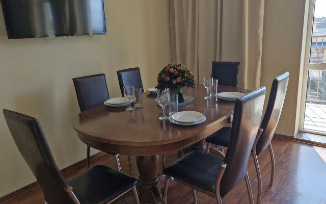 Atlant Alushta 2 Flat