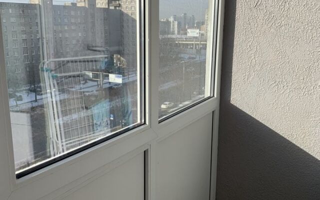 Mika I Ctapy Gorod Flat