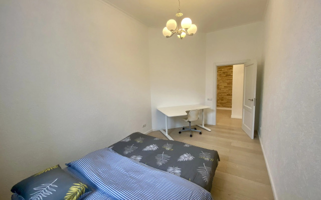 Апартаменты Light Apartments