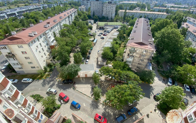 Vozle Samolyota Flat