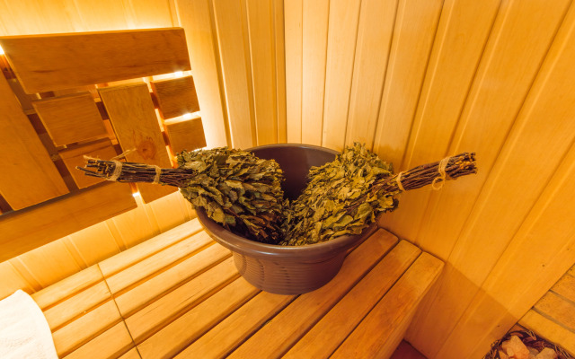 U Dachnyij Guest House