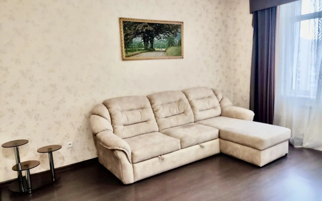 Dom Tut Lyuks Flat