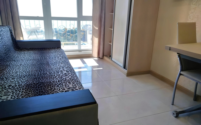 Апартаменты на улице Санаторной 50Б