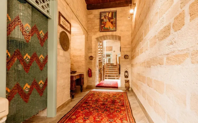 Sazeli Boutique Hotel