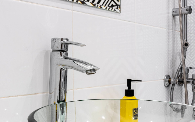 Komfort s parkovkoj u Moskovskogo vokzala Apartments