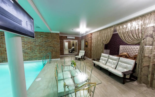 Rest House Hotel