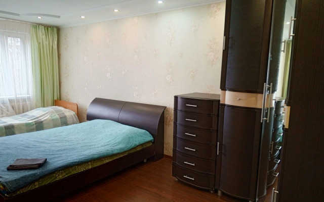 Квартира Двухкомнатная в тихом районе