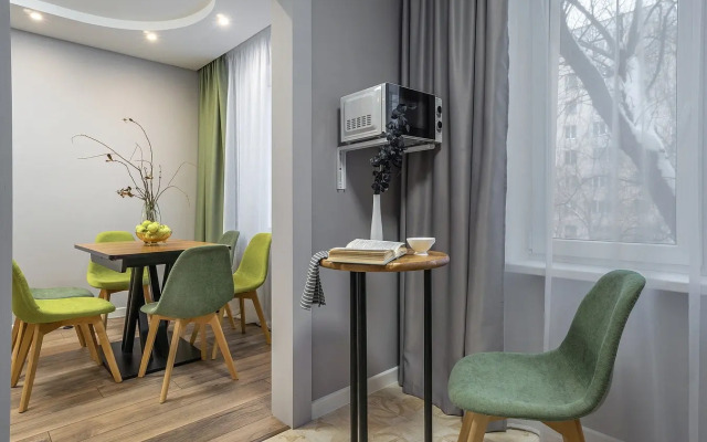 Квартира трехкомнатная Queenstay Остров мечты на Коломенской