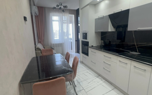 S Panoramoi I Krasivim Vidom Na Gorod Biznes-Klassa Na Pushkina 54\1 Apartments