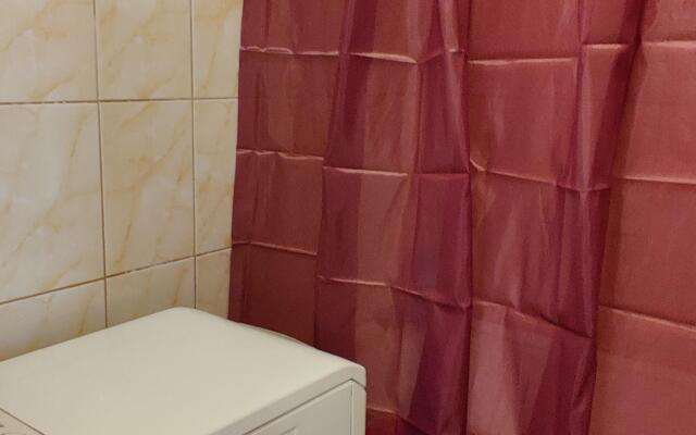 Апартаменты Апарт Миасс на Жуковского 12