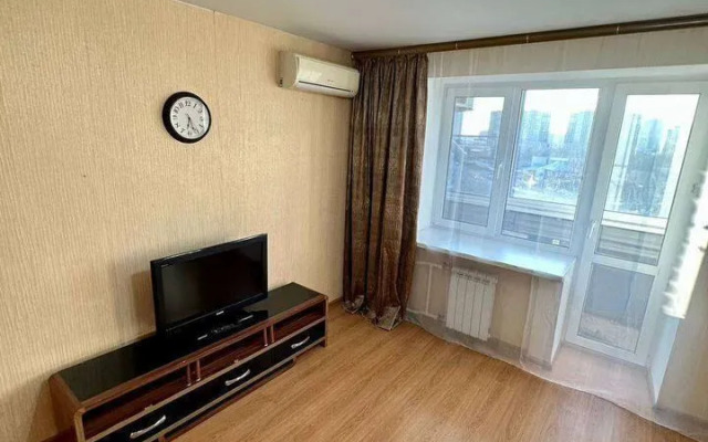 Квартира на Флегонтова 6