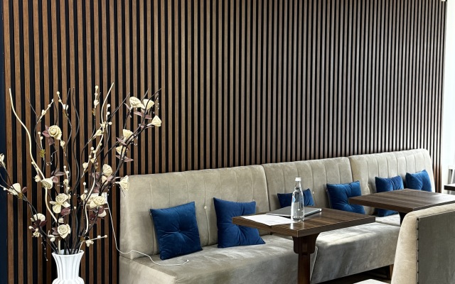 Zolotoye Runo Hotel
