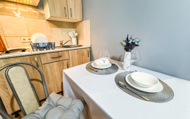 S zaseleniyem Lutshiy servis Posutochno50 Apartments