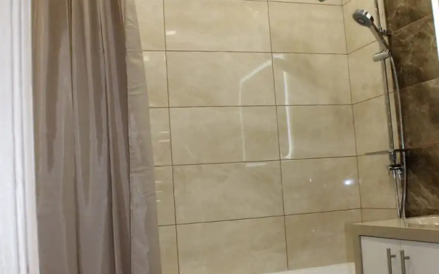 Uyutnyie Apartamentyi Ot Kompanii Chisto Pozhit Flat