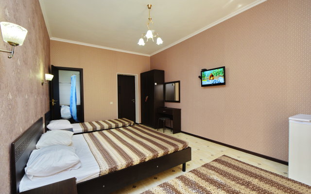 Ahilles Palas Guest house