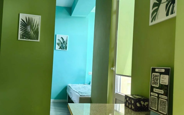 Orel-Izumrud Apartments