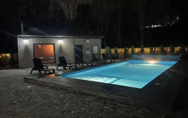 Dlya Spokojnoy Otdyxa, S Baney I Mangalom Private house