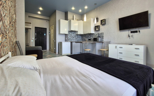 Квартира на Белорусском переулке, 1