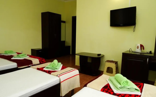 Aleksandros Guest House