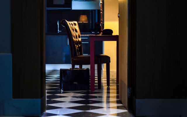 Águilas5 SevillaSuites Apart-Hotel