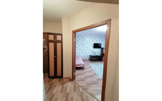 Odnokomnatnye Apartamenty V 15-Om Mikrorayone, 15
