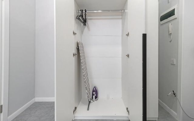 Apartamenty uutnye i teplye radom s Han Satyrom
