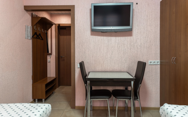 Komfort Chernikovka Mini hotel