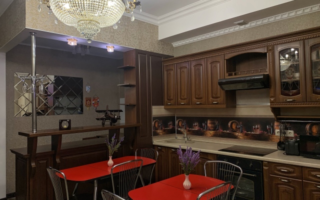 Aviator Hotel