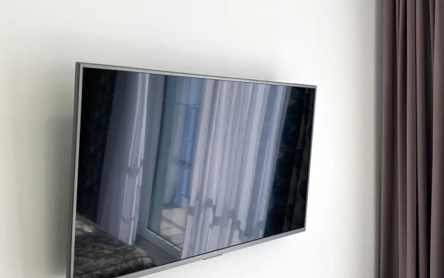 Апартаменты-студия 30 кв.м. с кроватью и балконом, 15 этаж