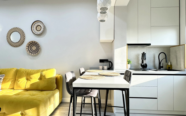 Апартаменты 149 Комфорт сити с двуспальной кроватью, диваном и красивым видом