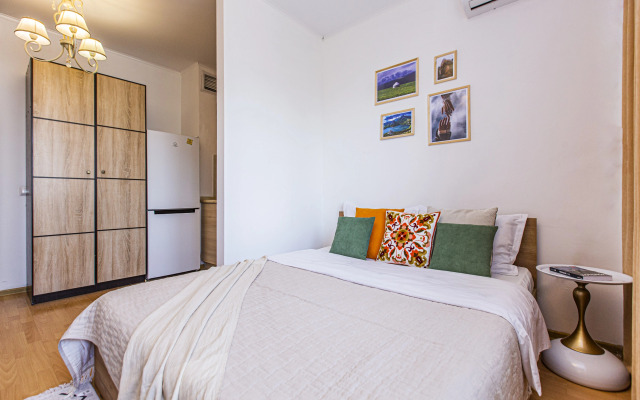 S Krasivym Vidom Na Gory Flat