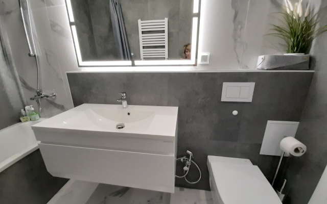 Apartamenty na Ulitse Tihaya v Tsentre