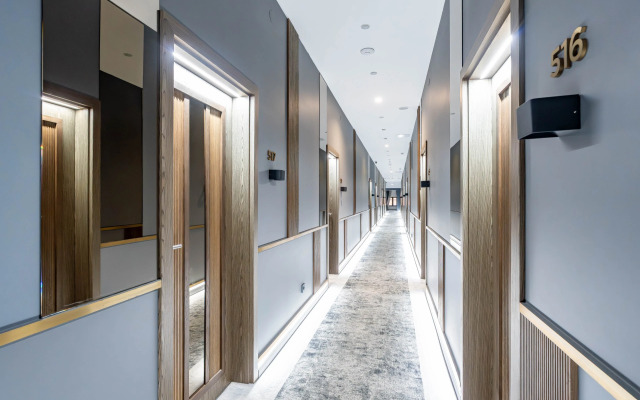 Апартаменты Sergeew Apartments Премиум в апарт-отеле Аквалина