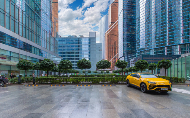 Апартаменты Комфортная студия на 35 этаже башни Оko