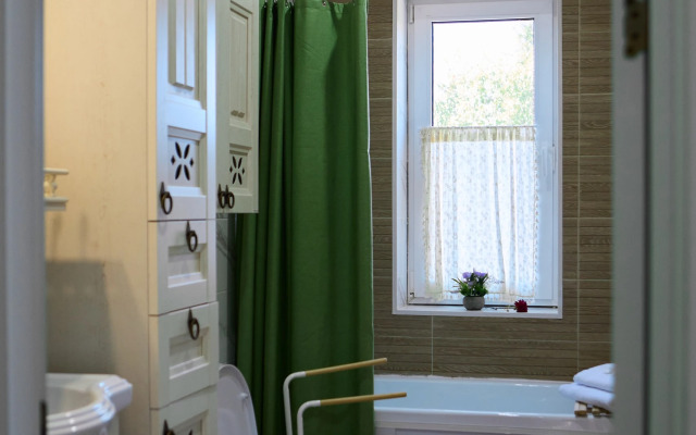 Частный дом с террасой Василек