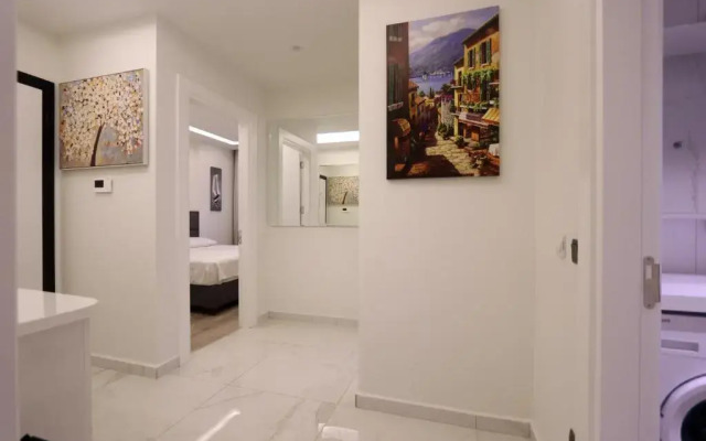 Best Home 26 Cleopatra Legacy No 8 Apartments