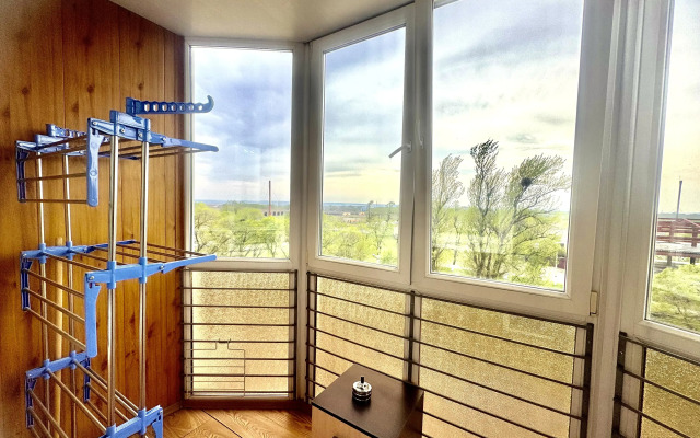 Uyutnaya Yevrodvushka V Tsentre Flat