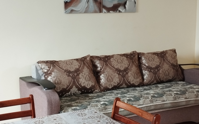 Na Monastyrskom Shosse Guest house