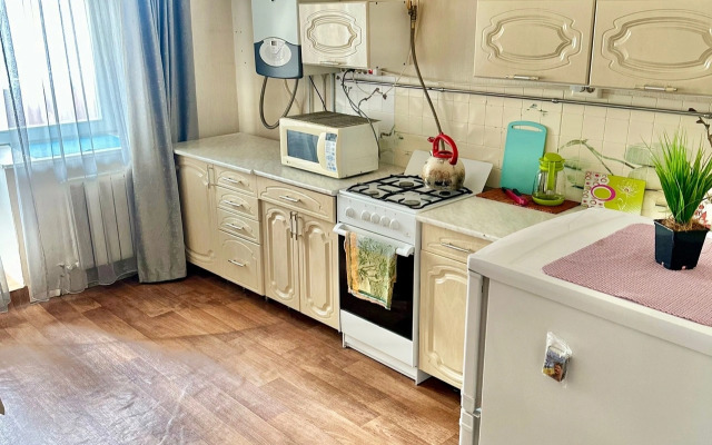 Квартира Большая 1-ка на Строителей 5