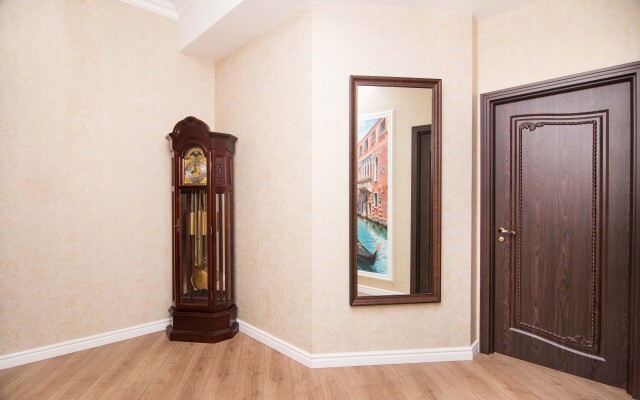 Апартаменты Тихая квартира у Аничкова моста