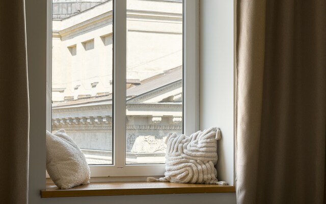 Апартаменты Напротив Казанского Собора