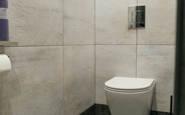 Квартира TroeSutokApart Металлургов 27