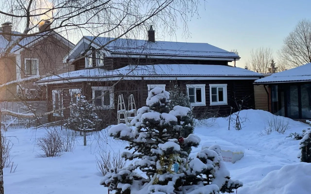 S Baney U Ozera Private House